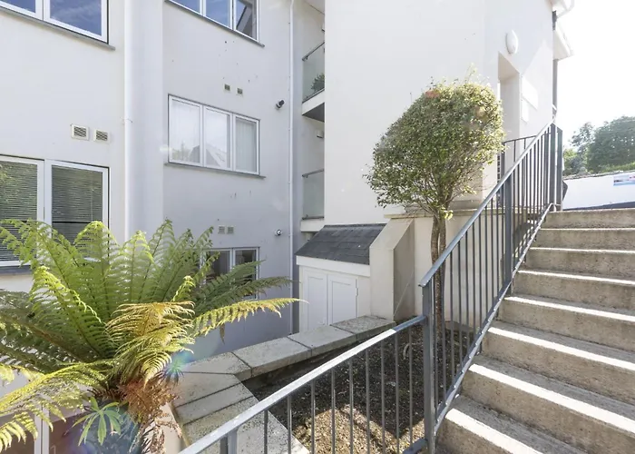 Apartment By The Sea, Wi-Fi, Pets Accepted St Ives 
